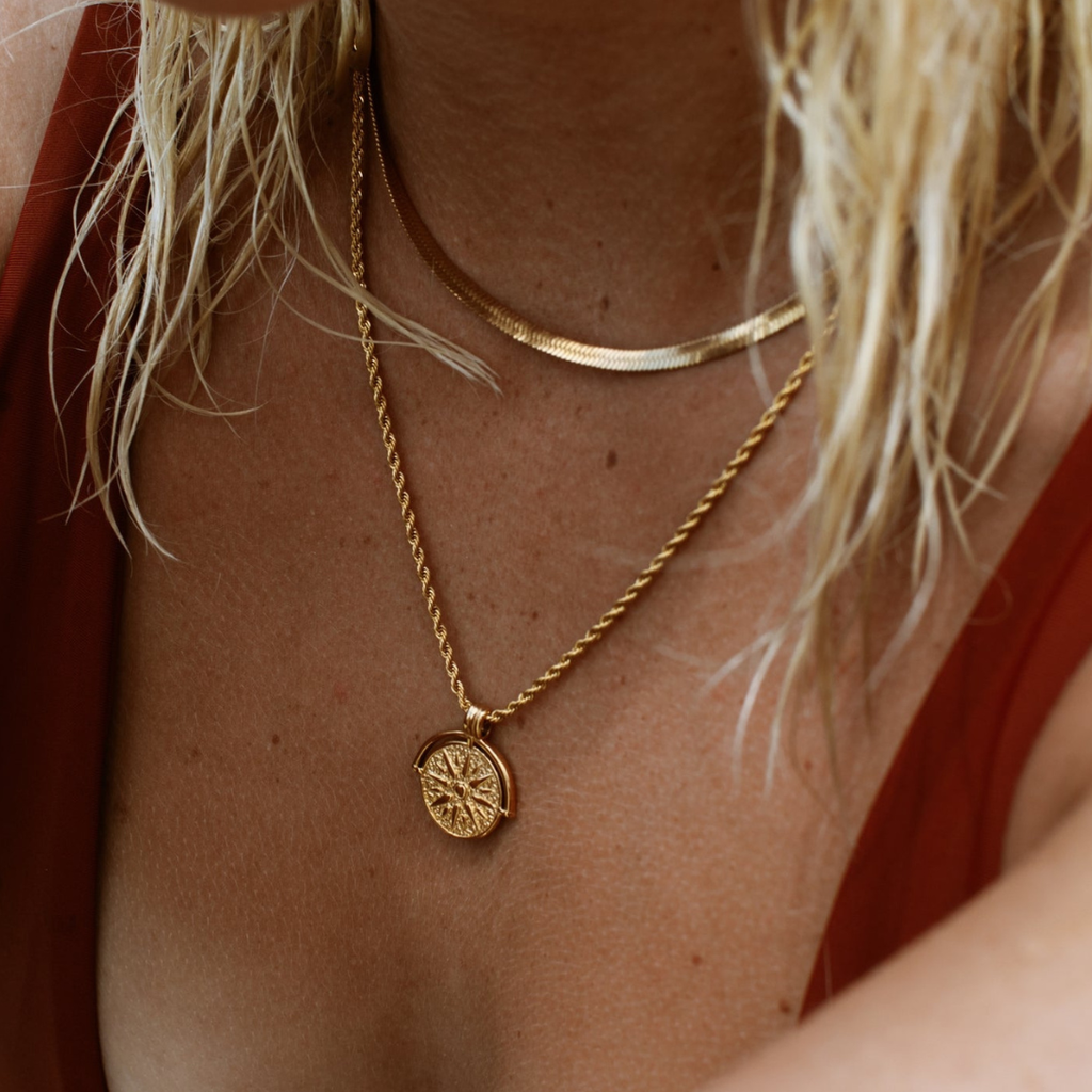 Sabina Naszyjnik ze Słońcem | Złoty i Wodoodporny