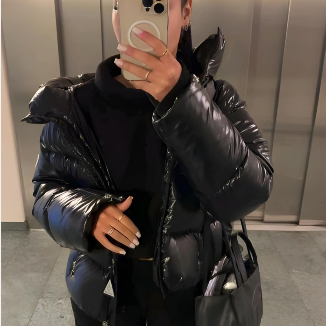 Reginy Pikowana Kurtka Damska | Dopasowana i Błyszcząca Butik Modowy