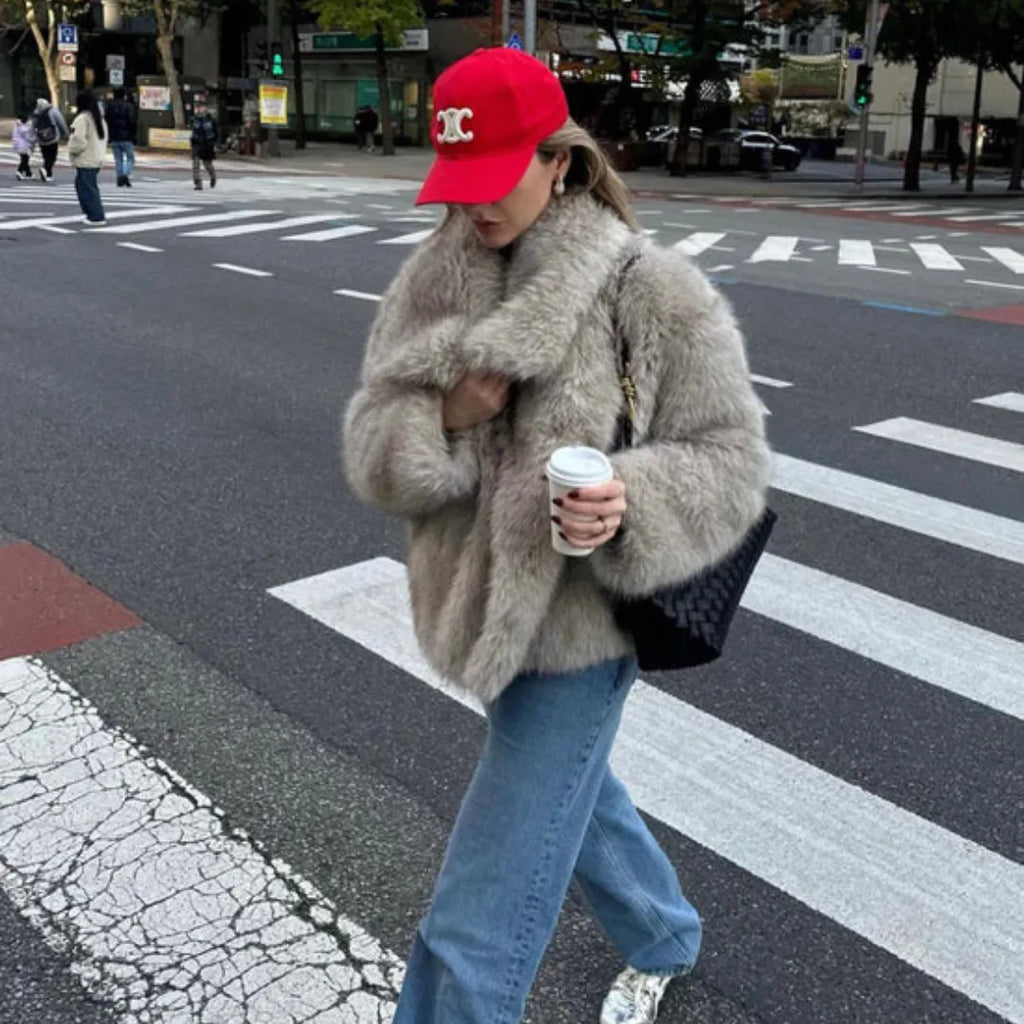 Alizala Krótki Płaszcz Damski | Lekki i Elegancki Butik Modowy
