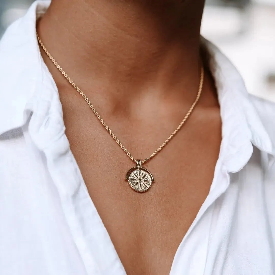Sabina Naszyjnik ze Słońcem | Złoty i Wodoodporny Butik Modowy