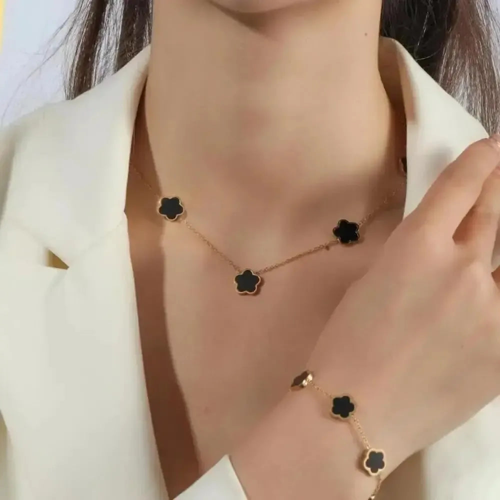 Elegancki zestaw biżuterii Butik Modowy