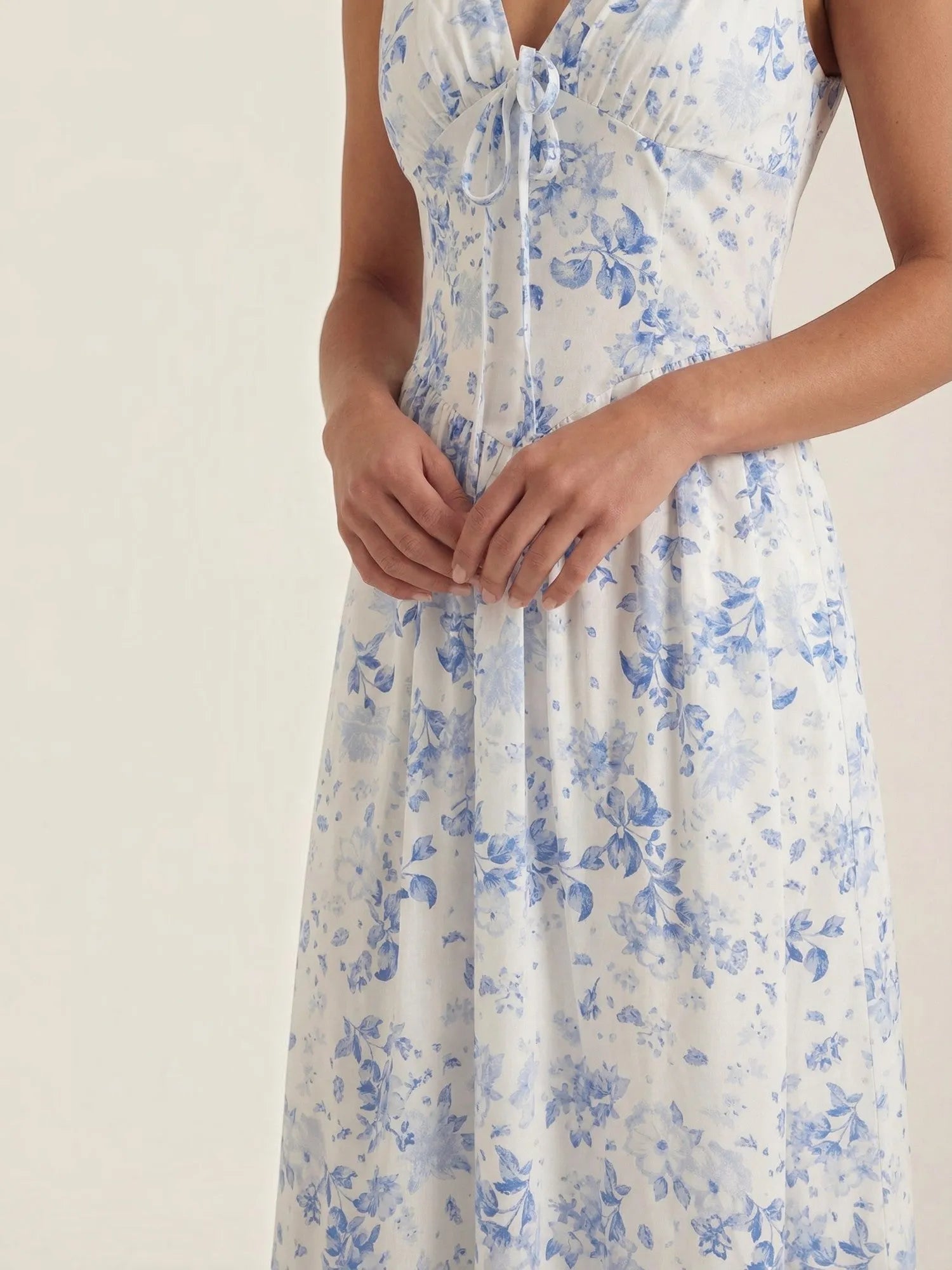 Cassiopeia – letnia sukienka midi damska | Butik Modowy