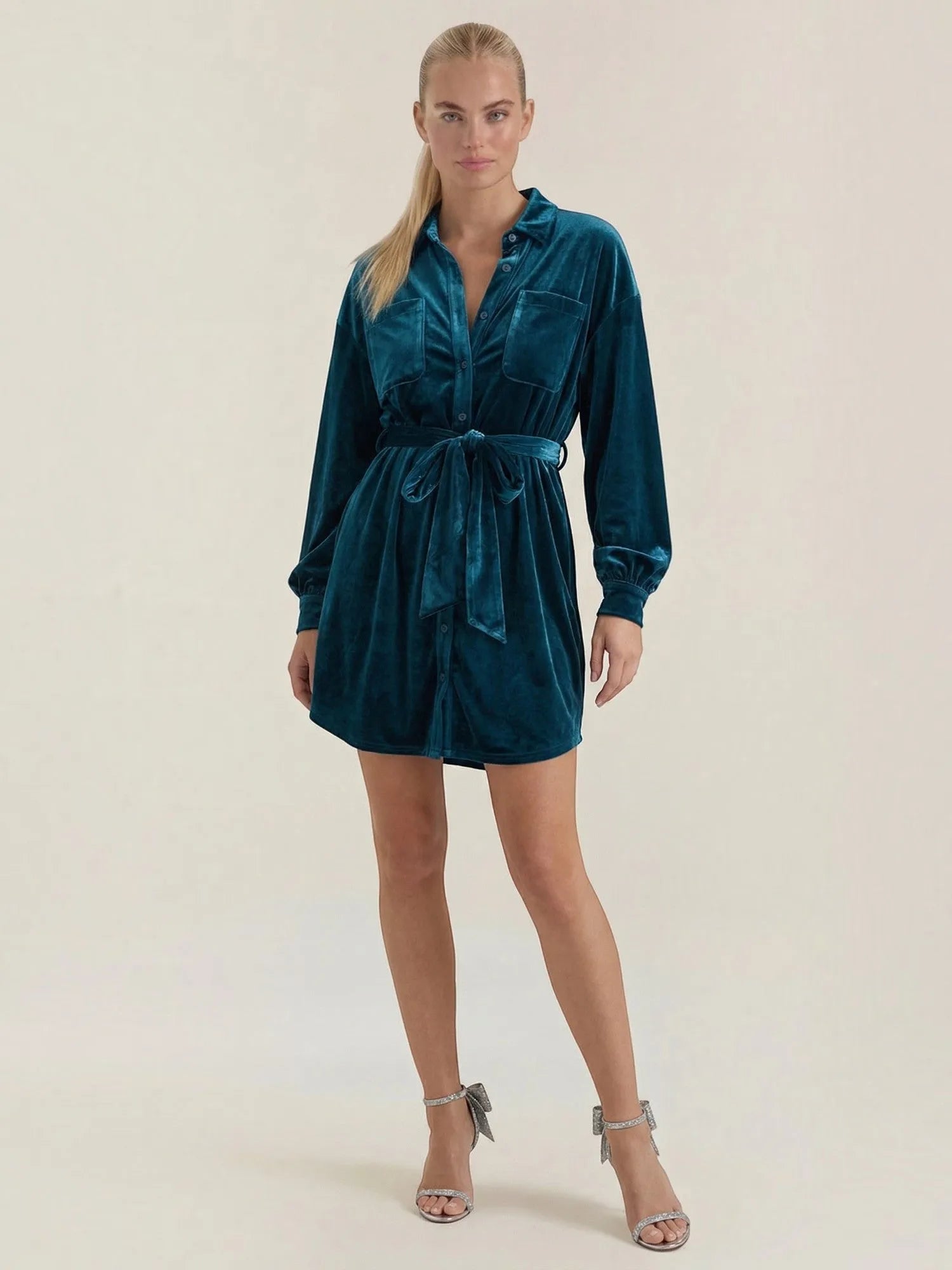 Cecilia – koszulowa sukienka mini damska | Butik Modowy