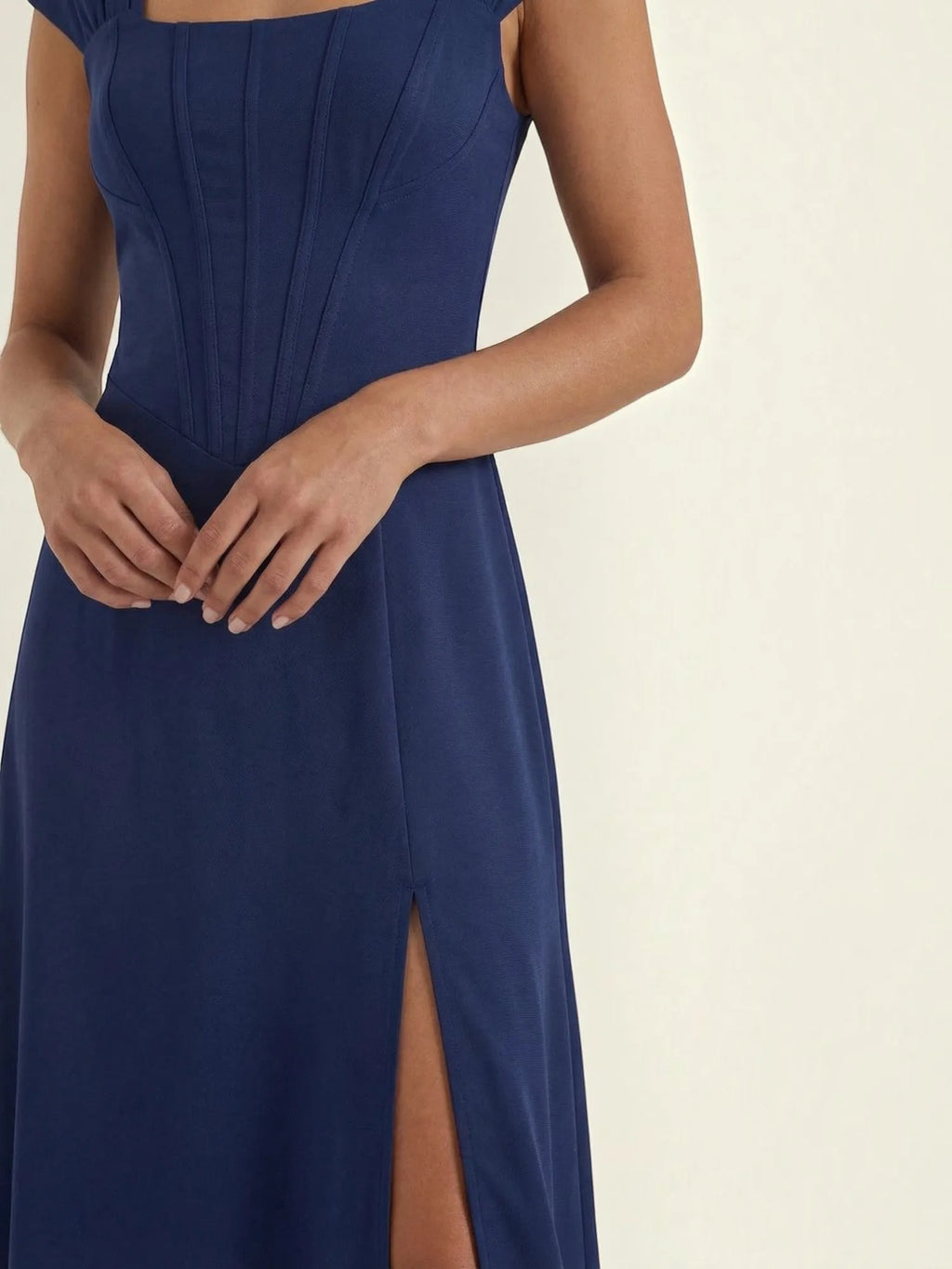 Dahlia – letnia sukienka midi damska | Butik Modowy
