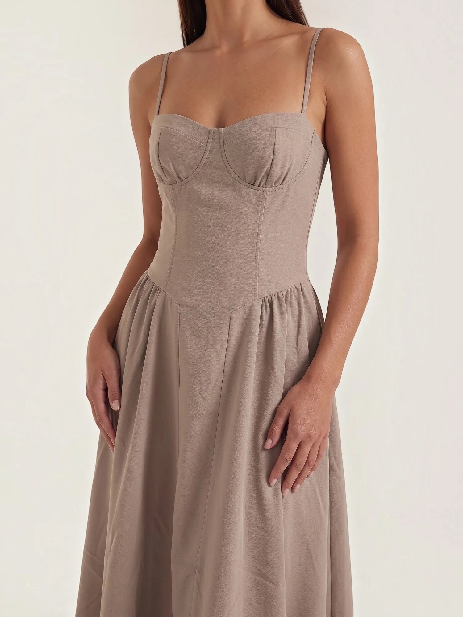 Odette – gorsetowa sukienka midi damska | Butik Modowy