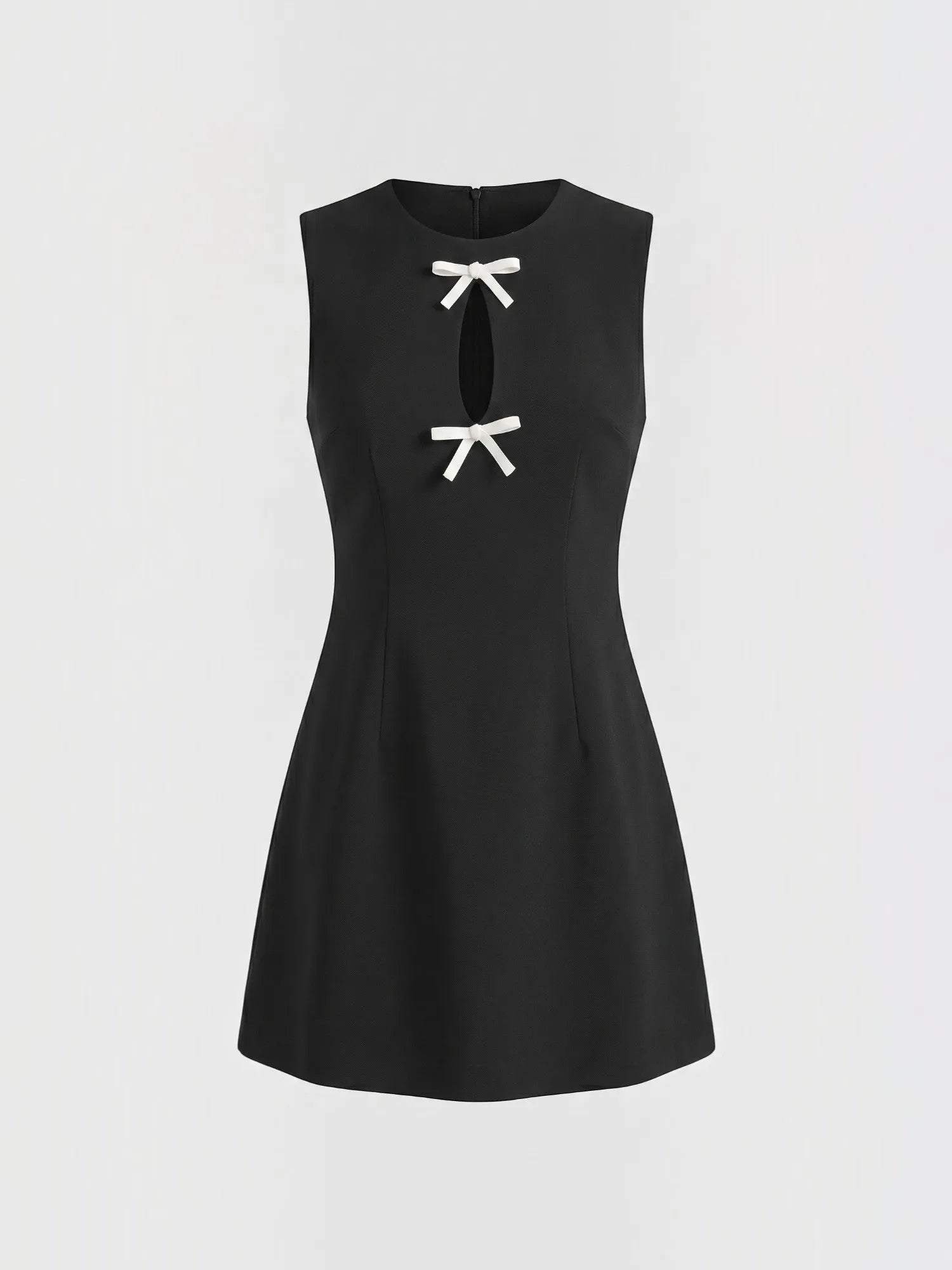 Priscilla – sukienka mini damska z kokardami | Butik Modowy