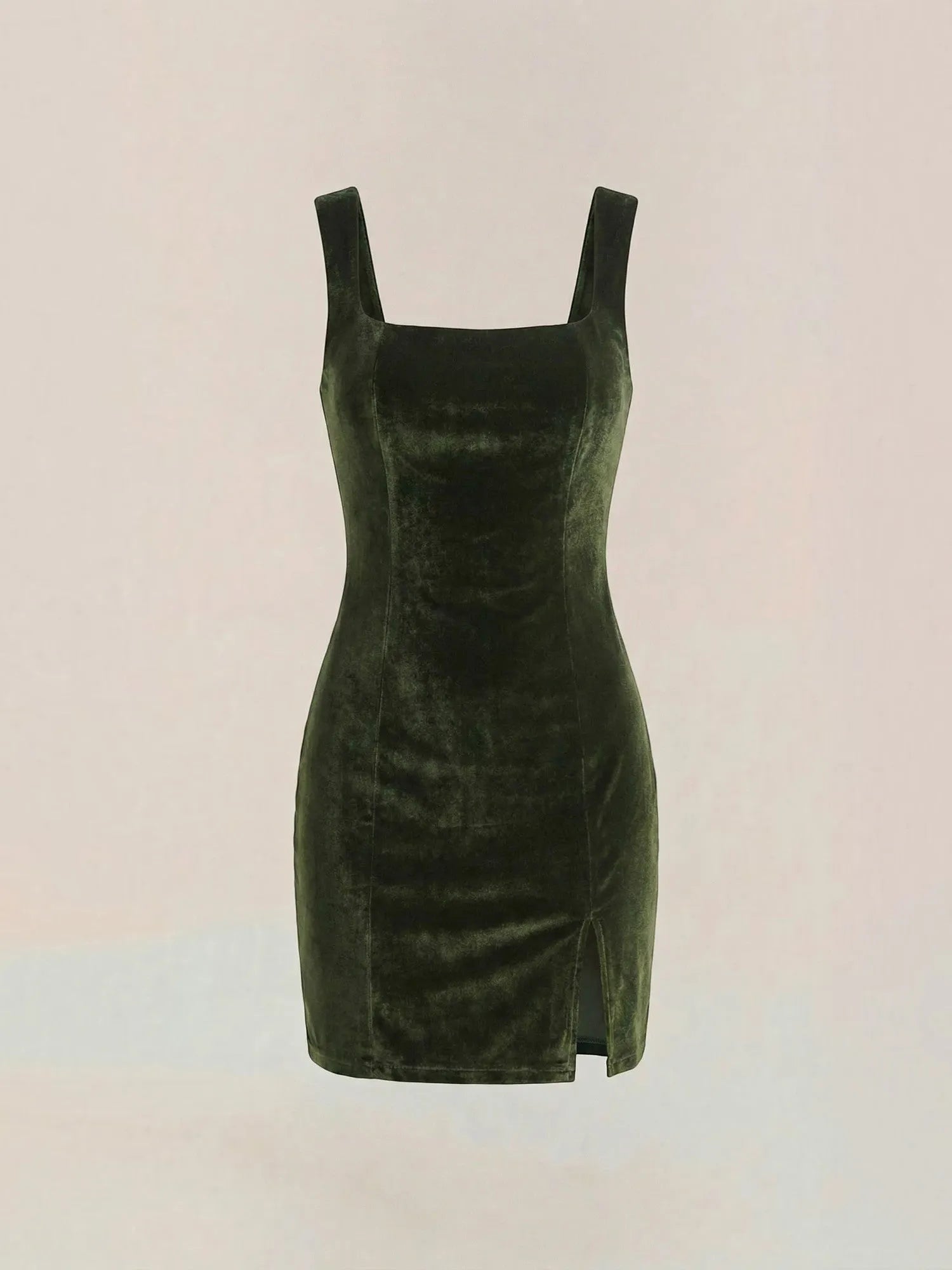 Rachelle – aksamitna sukienka mini damska | Butik Modowy